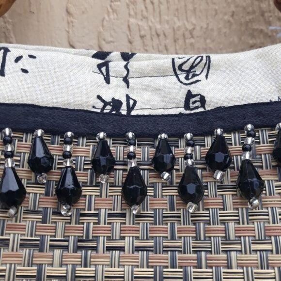 Handmade Oriental Basket Weave Bucket Bag Beaded Fringe Faux Wood Handles - Picture 5 of 8